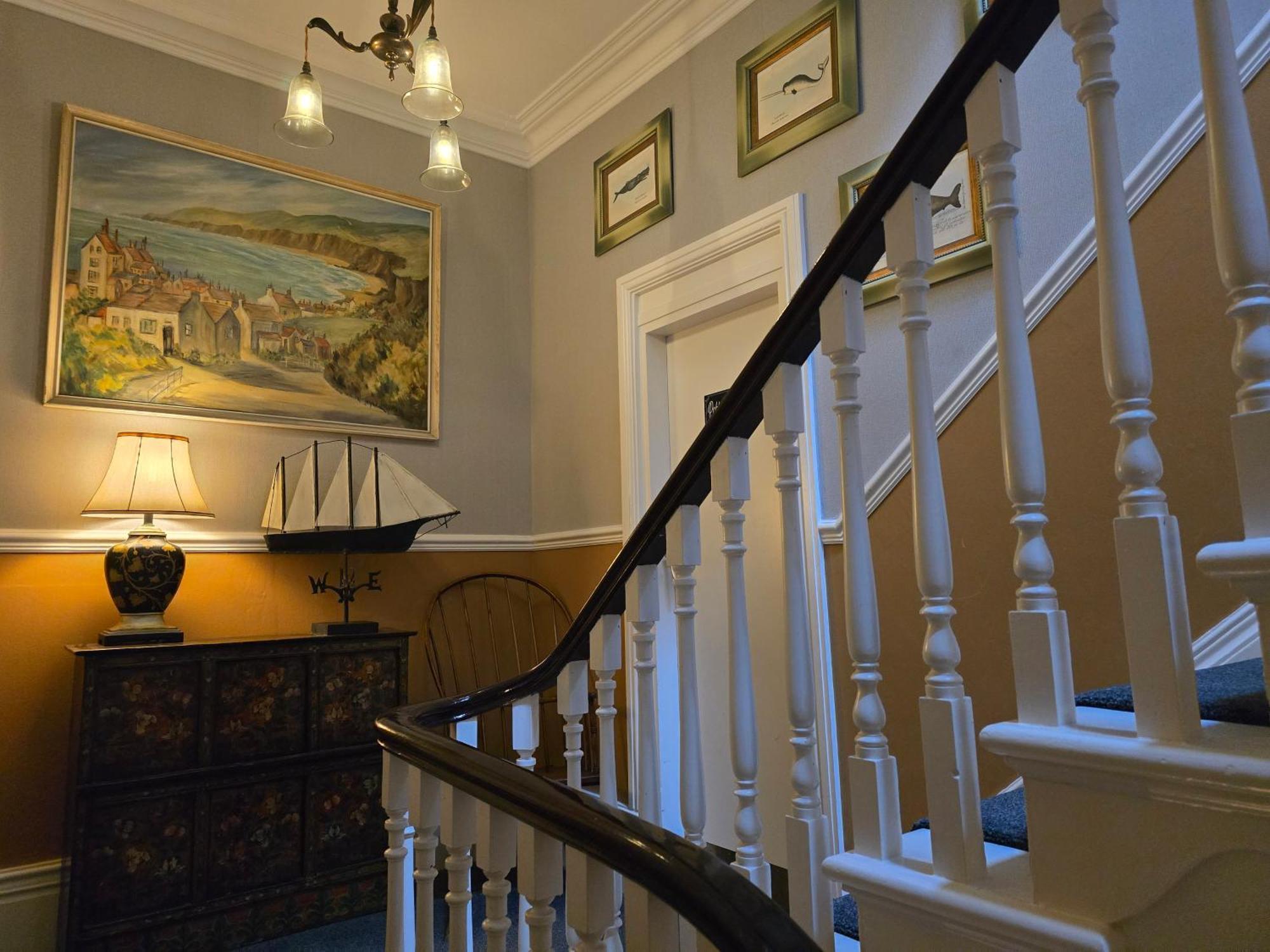 Ashburton House - B&B Скарбъро Екстериор снимка