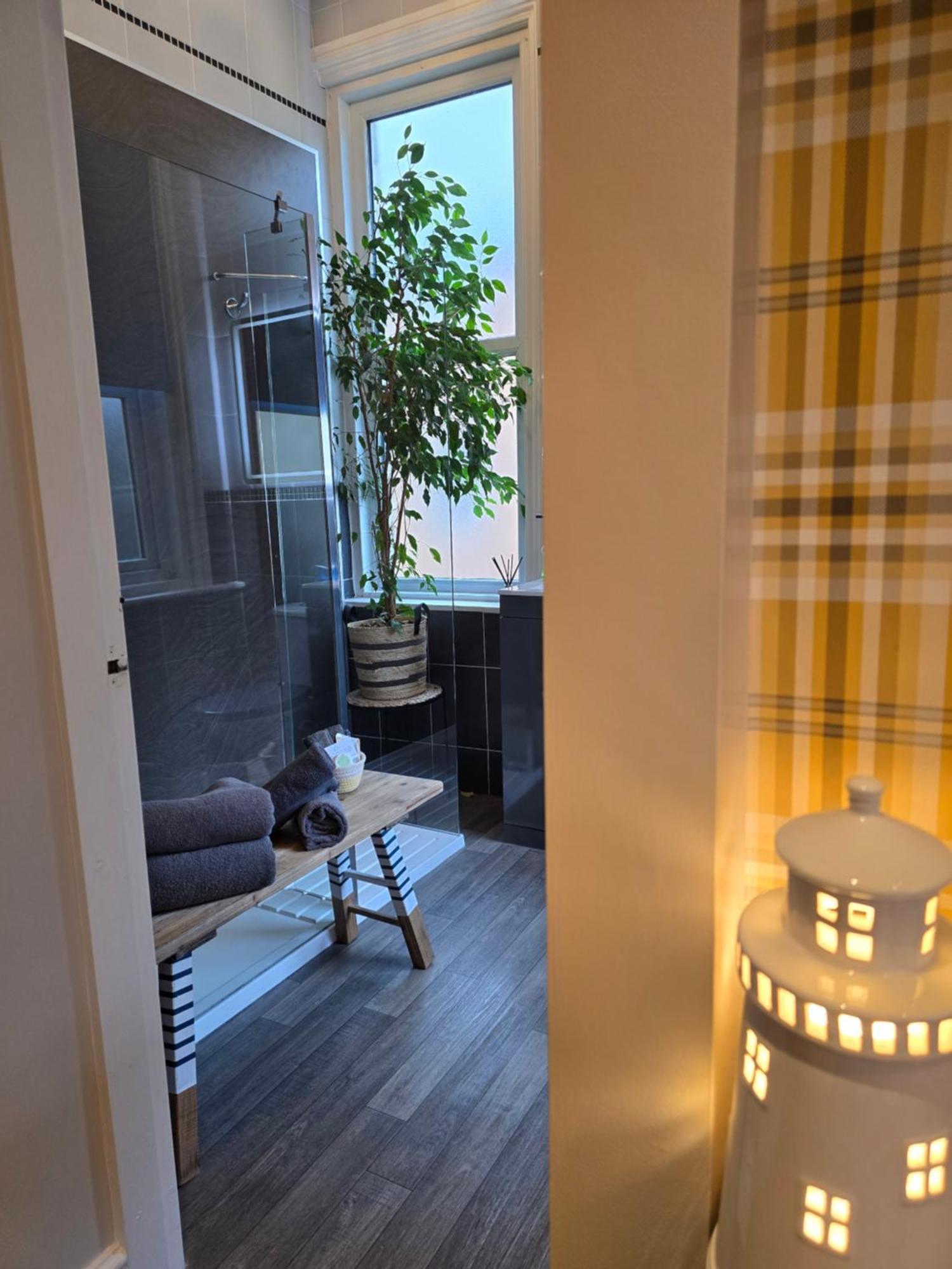 Ashburton House - B&B Скарбъро Екстериор снимка